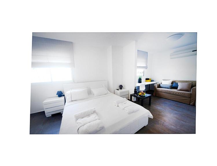 Boutique Apartment "Facing The Sea" 海法 外观 照片